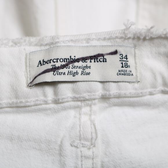 Abercrombie & Fitch 90s Straight Ultra High Rise White Distressed Jeans Size 18 - Picture 8 of 11